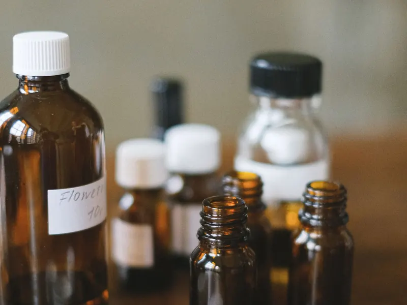 Frascos de fragancia y aceites